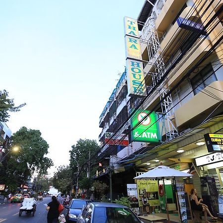 Thara House Hotel Bangkok Exterior foto