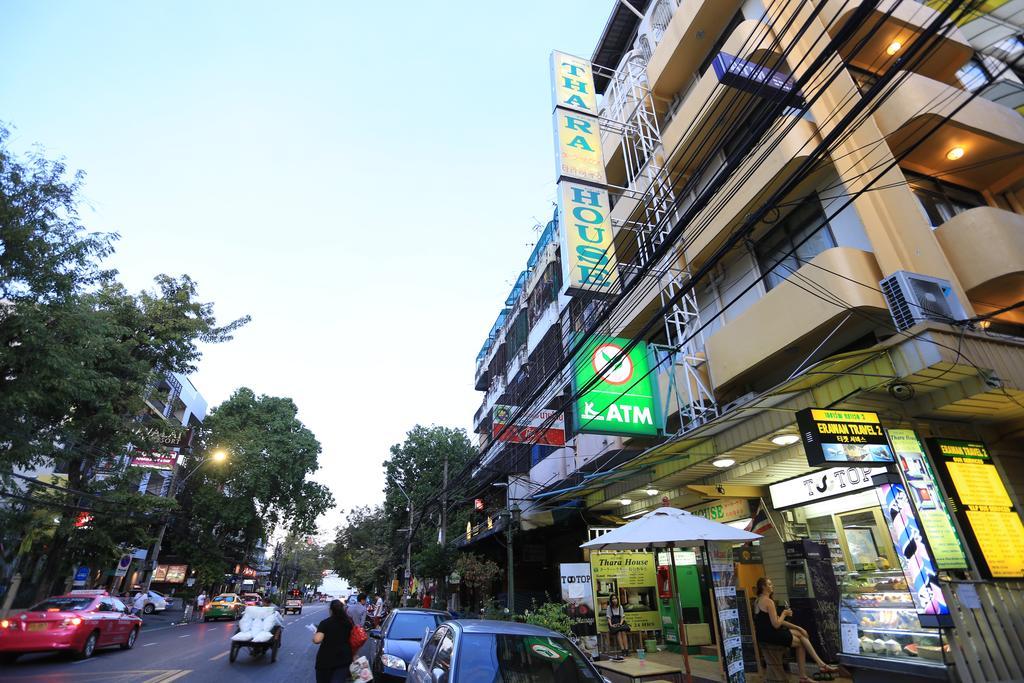 Thara House Hotel Bangkok Exterior foto
